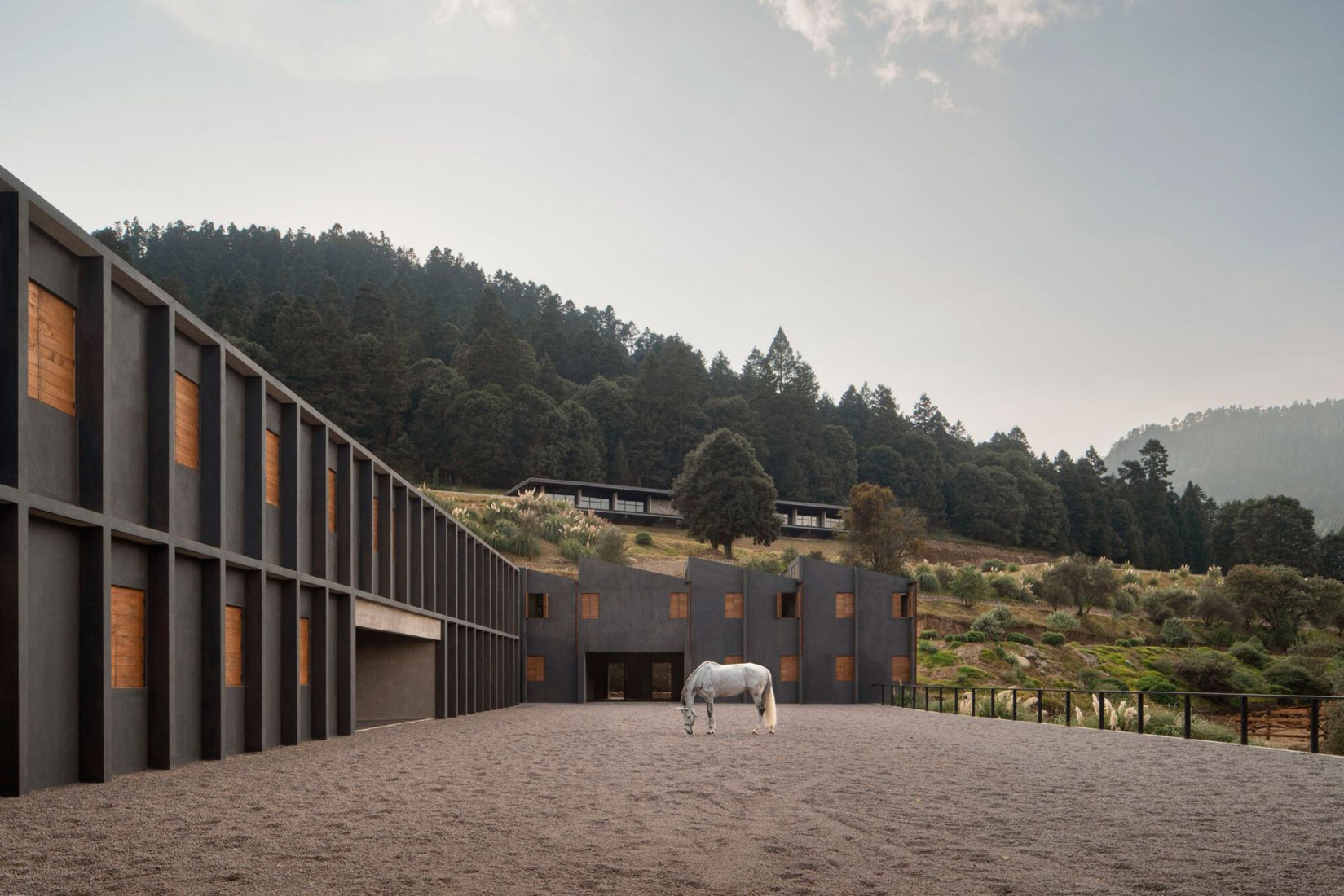 Piedra Grande Equestrian Clubhouse by Studio rc. Photograph by Cesar Belio.