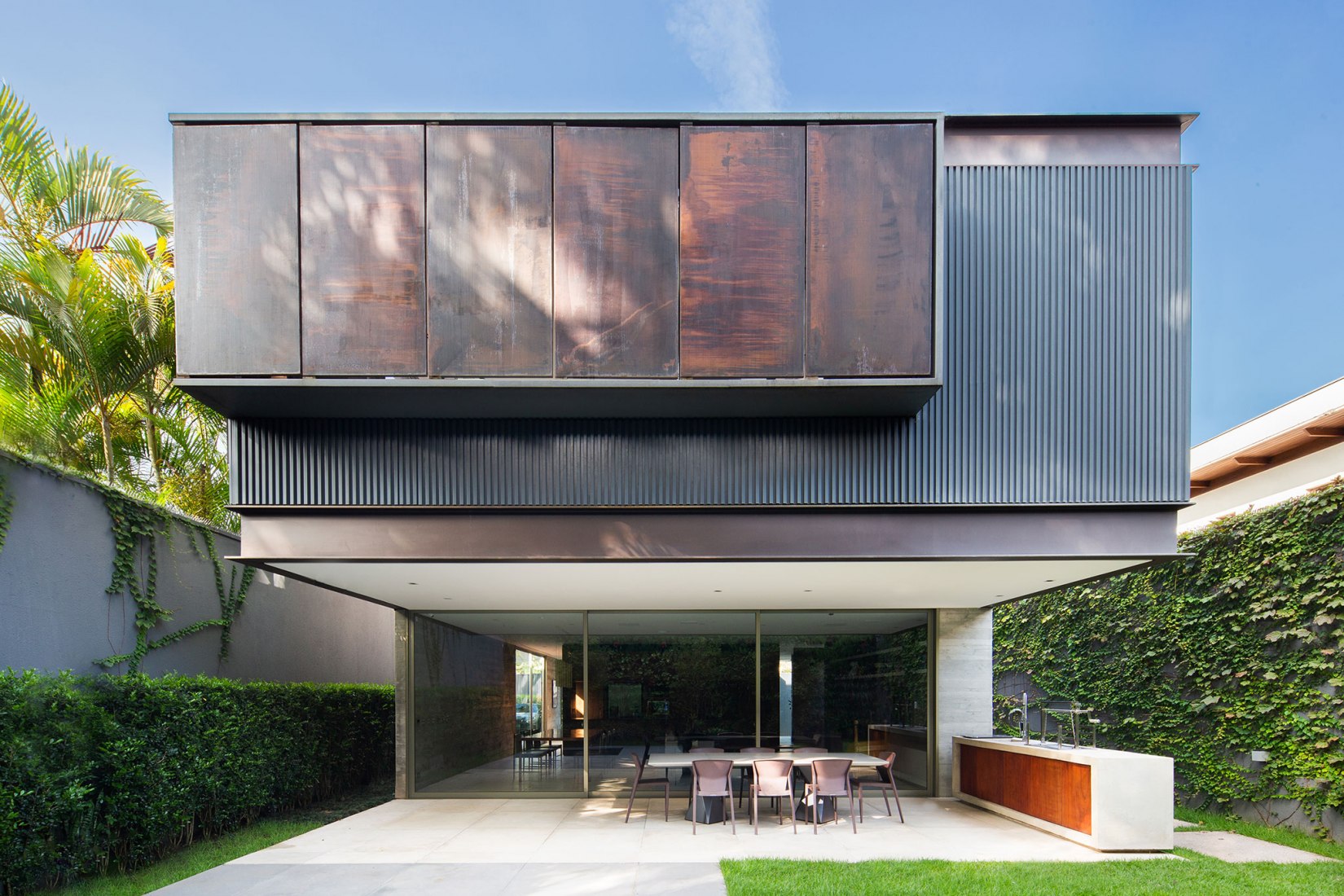 Casa Bento por FCstudio. Fotografía por André Mortatti.