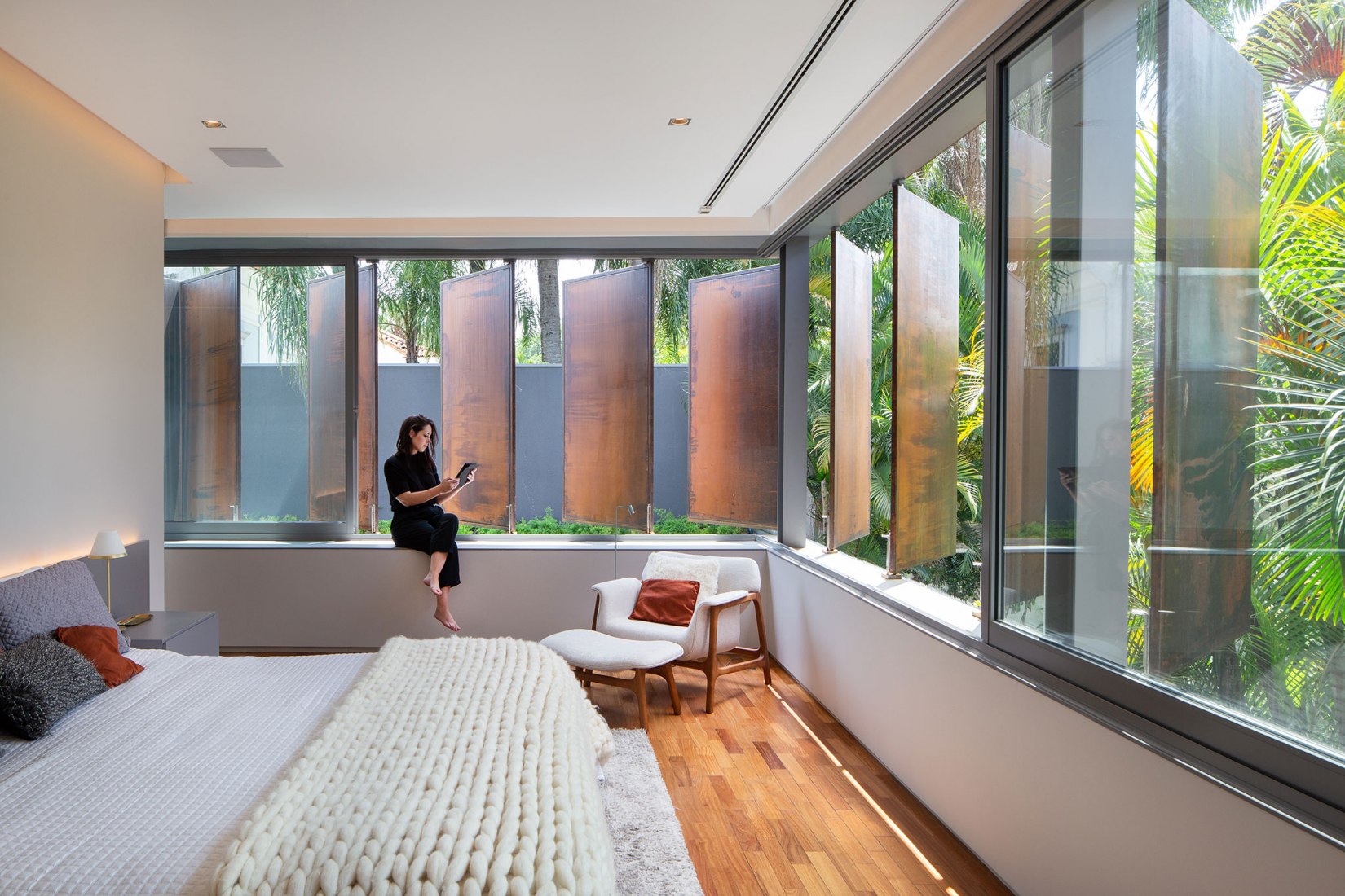 Casa Bento por FCstudio. Fotografía por André Mortatti.