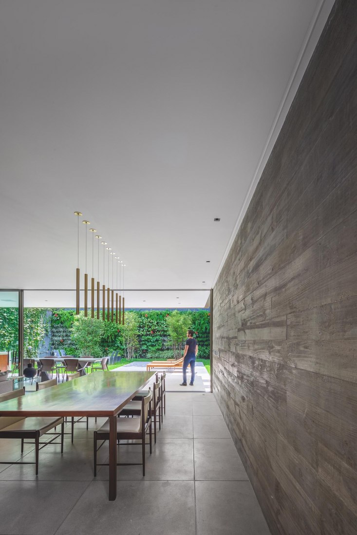 Casa Bento por FCstudio. Fotografía por André Mortatti.