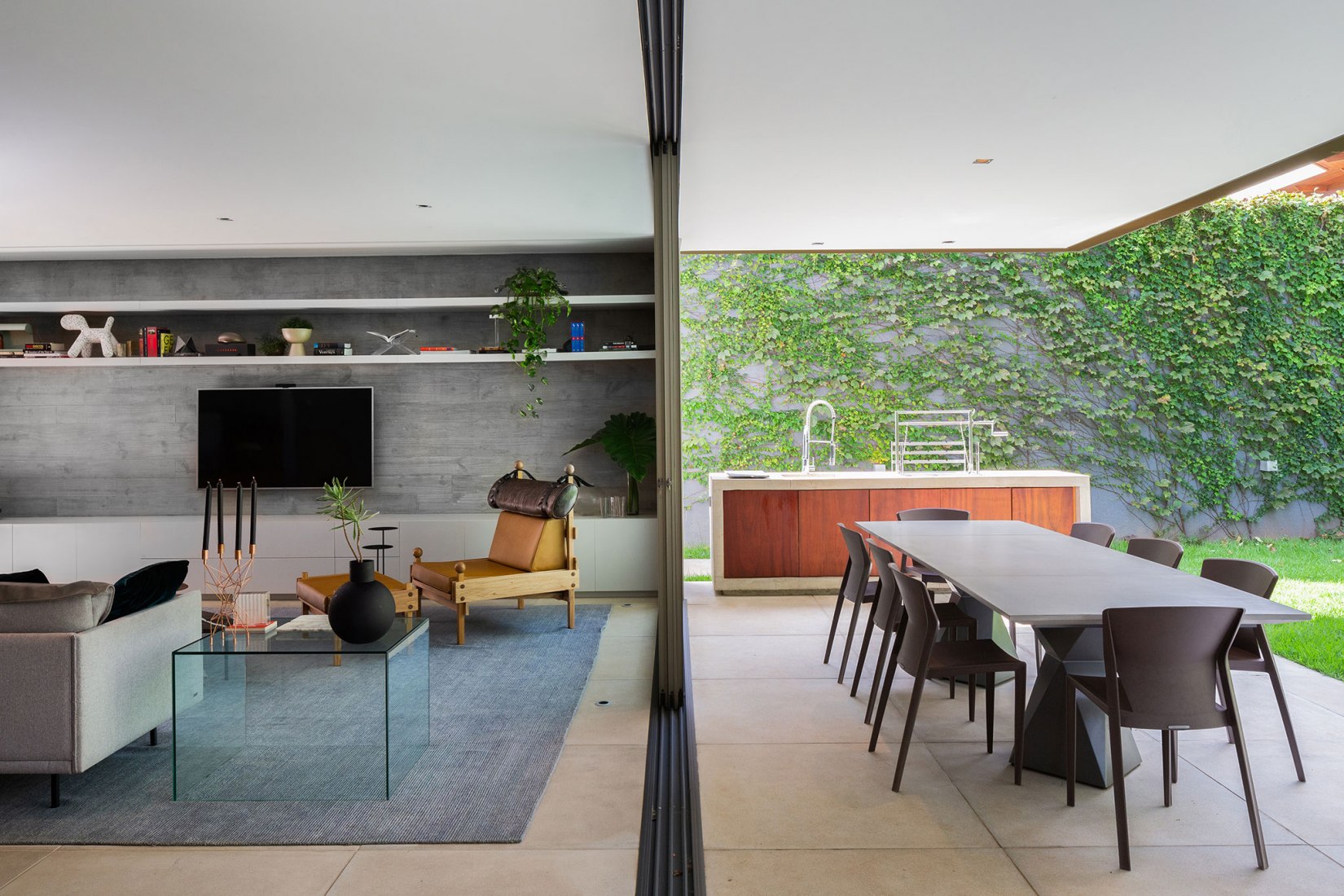 Casa Bento por FCstudio. Fotografía por André Mortatti.