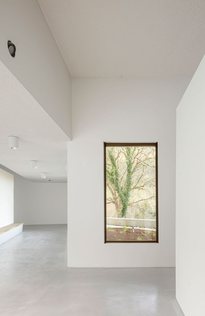 Rock Art Center of Cantabria by Sukunfuku studio. Photography by Adrià Goula.
