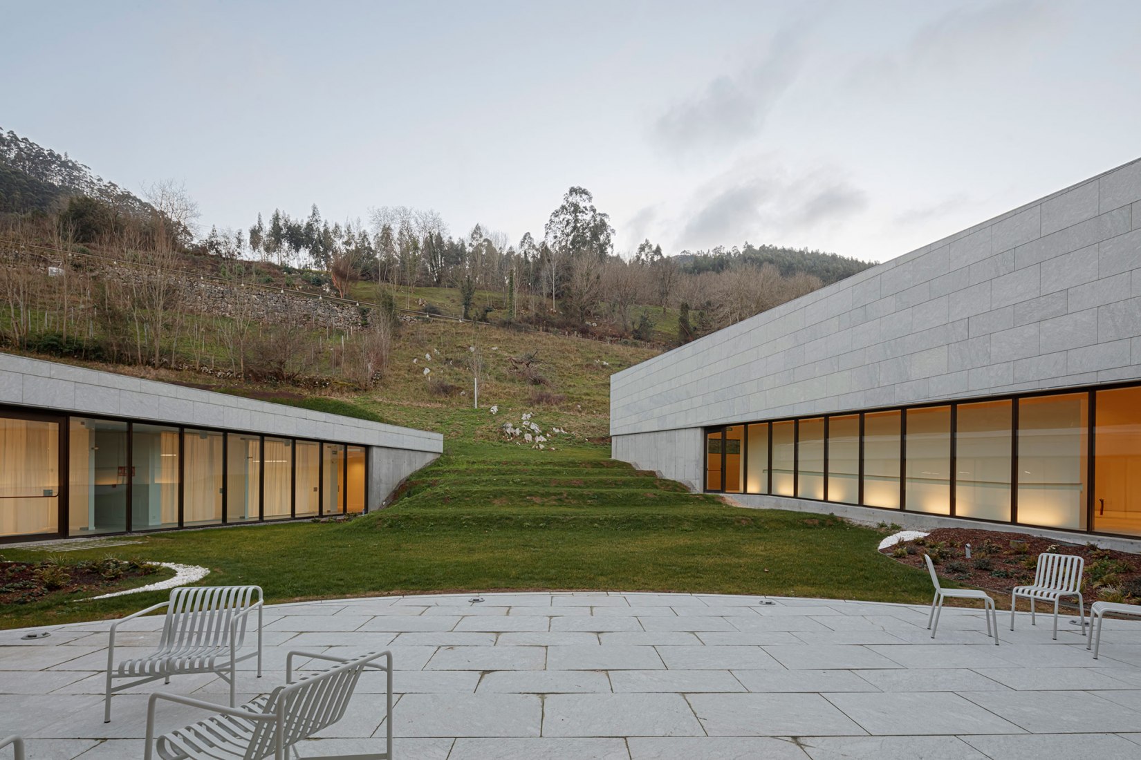 Rock Art Center of Cantabria by Sukunfuku studio. Photography by Adrià Goula.