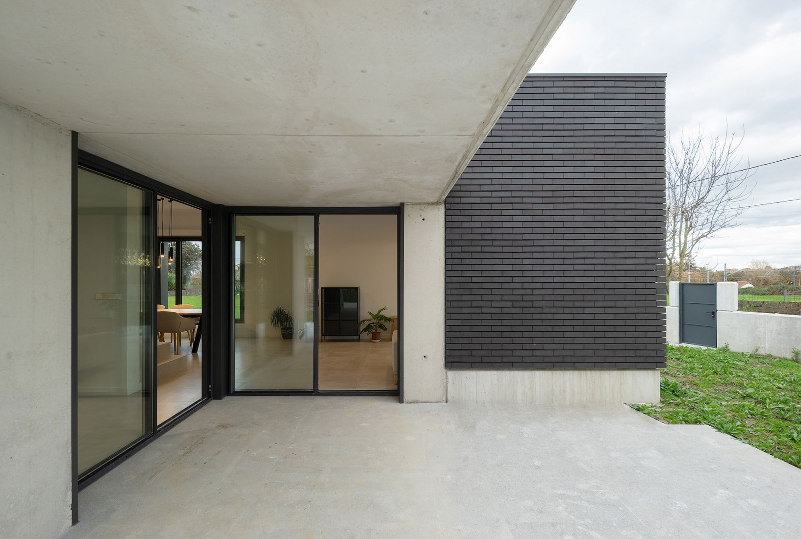 Neruca house by Sukunfuku studio SLP. Photography by Jorge Allende.