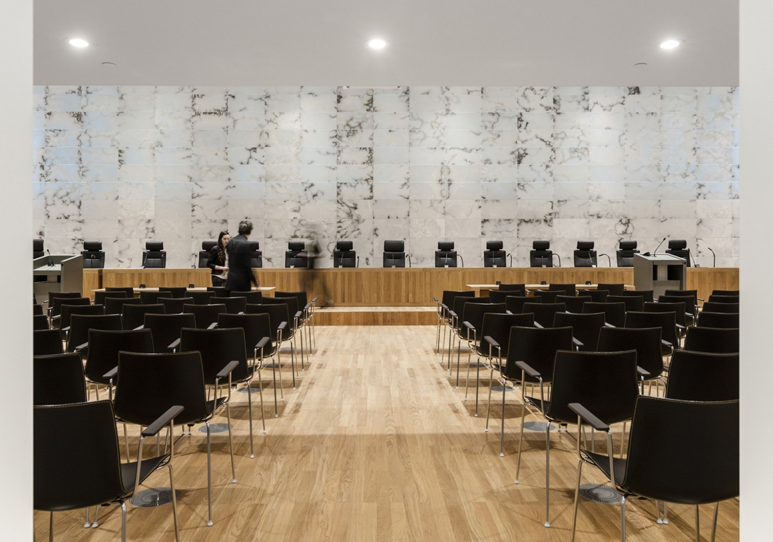 Sala de justicia. Corte suprema de los Países Bajos por KAAN Architecten. Fotografía © Fernando Guerra.