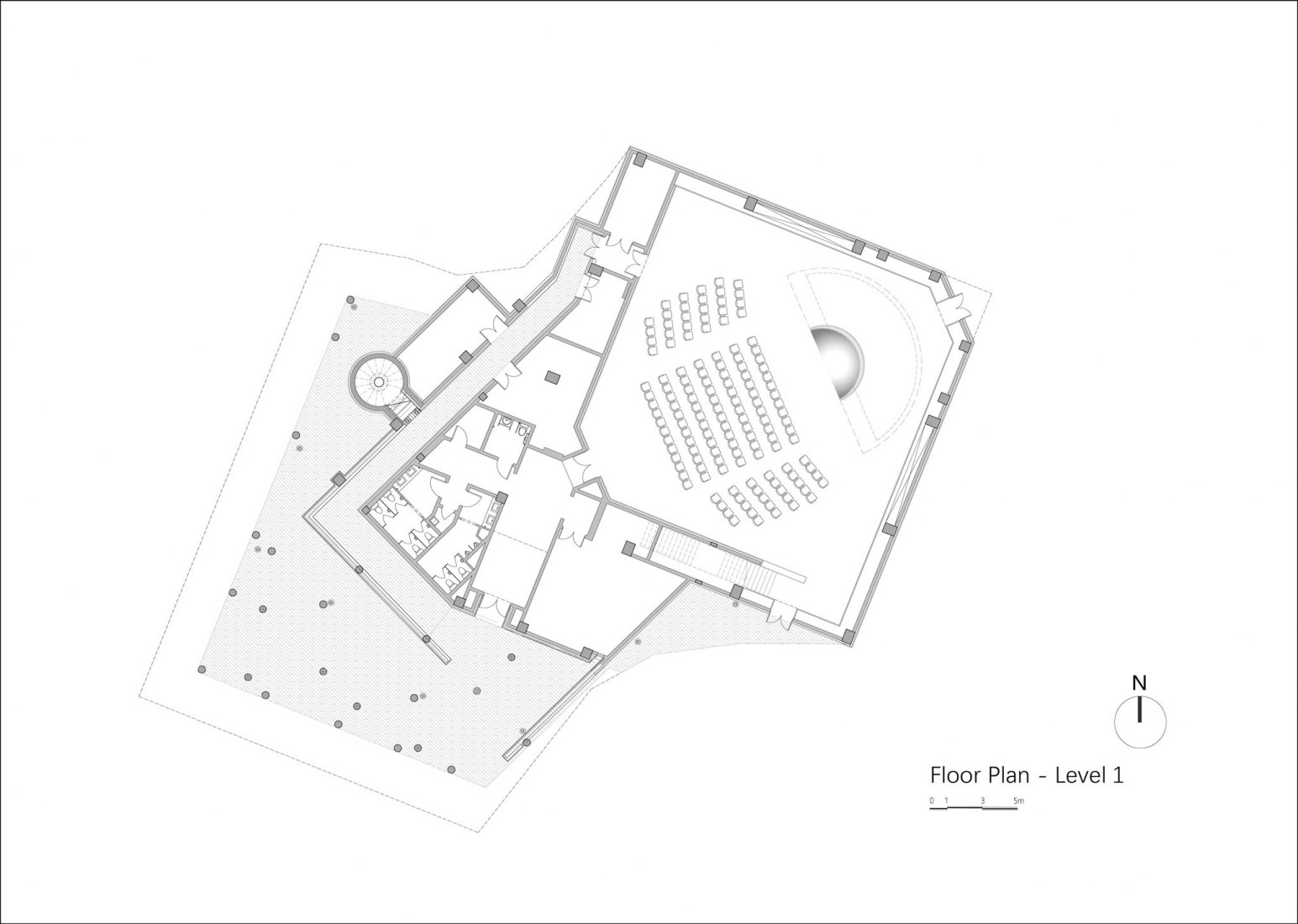 Plano de planta nivel 1. Sala de ceremonias de Tai'an: la luna de la ciudad natal por Syn Architects. 