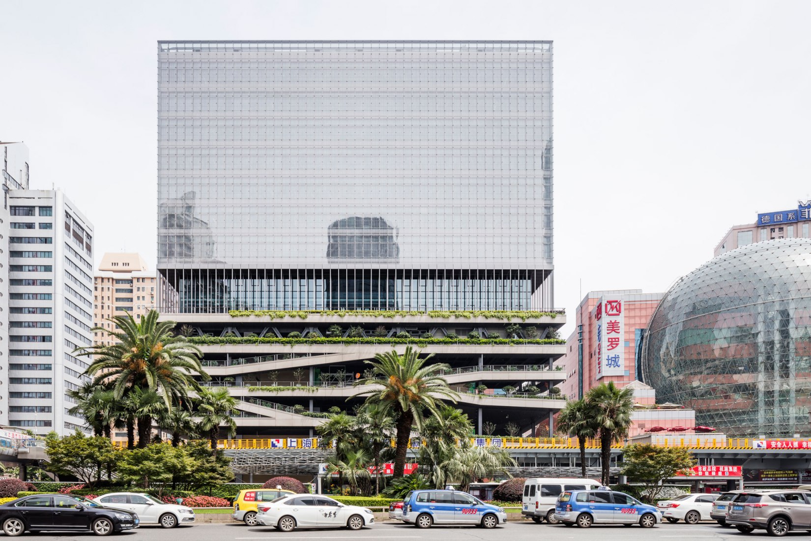 T20 in Xujiahui by Jacques Ferrier Architecture and Sensual City Studio. Photograph by Luc Boegly.
