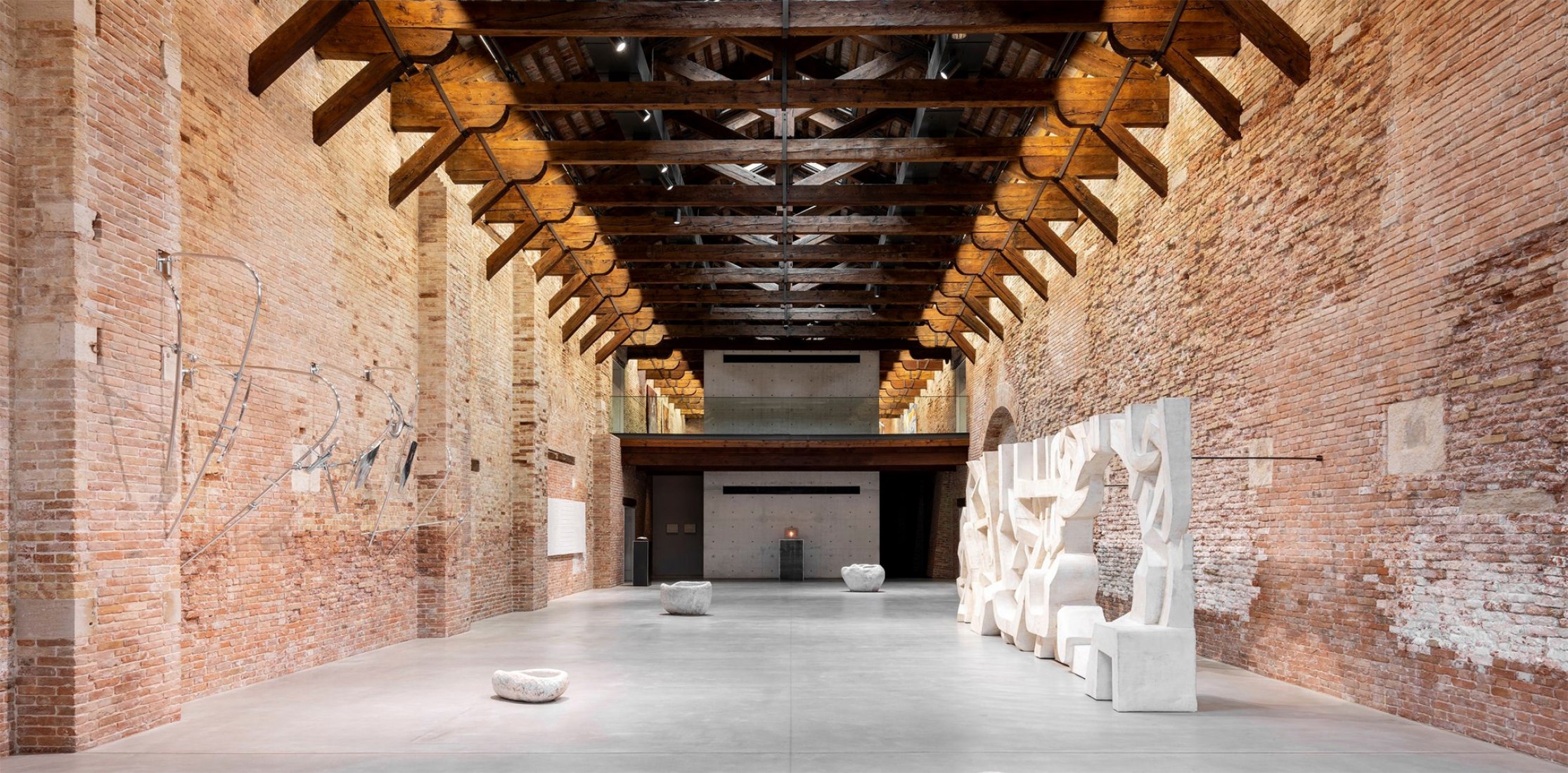 tadao ando punta della dogana