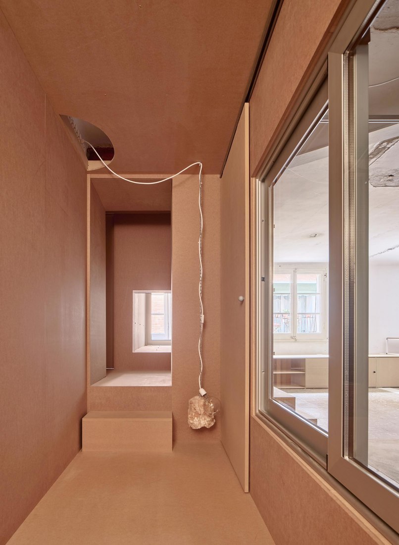 10K House by Takk. Photograph by José Hevia.