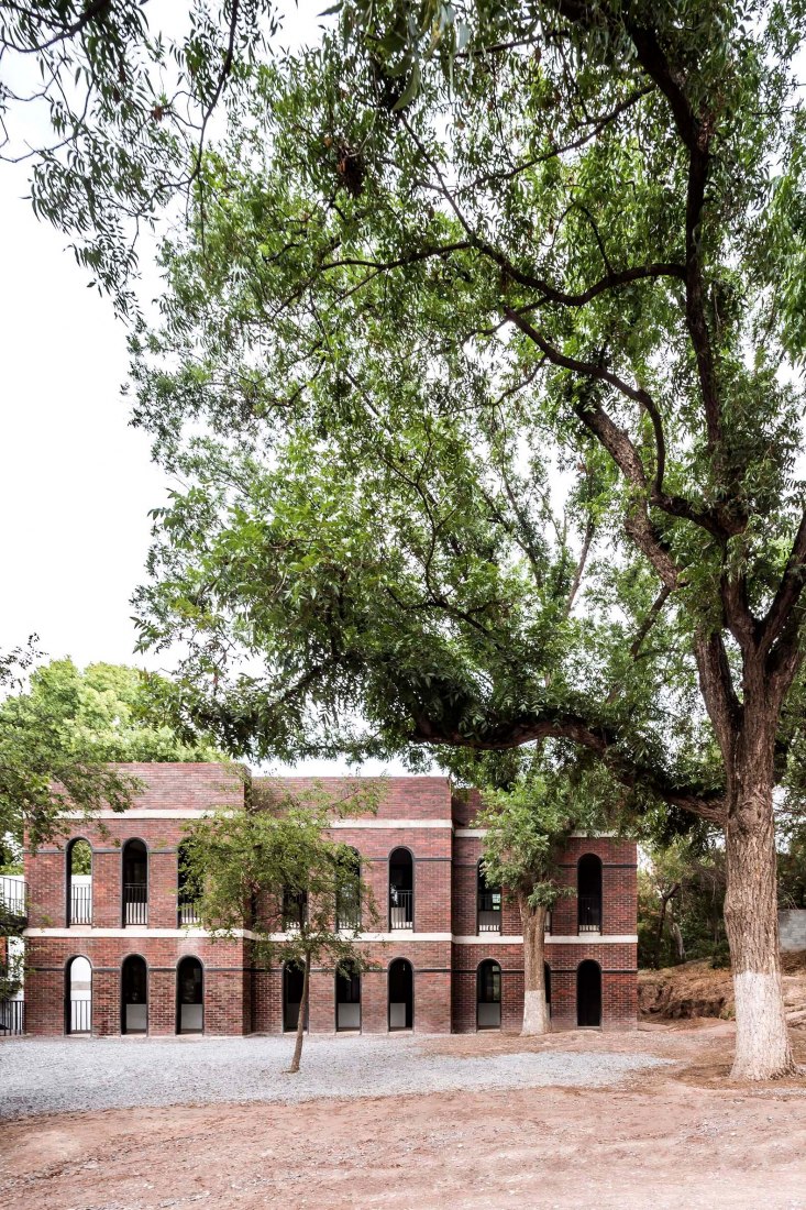 Universidad Carolina – Fase I por Manuel Martínez, Alejandro Madero y Yolanda Ceballos. Fotografía por César Bejar