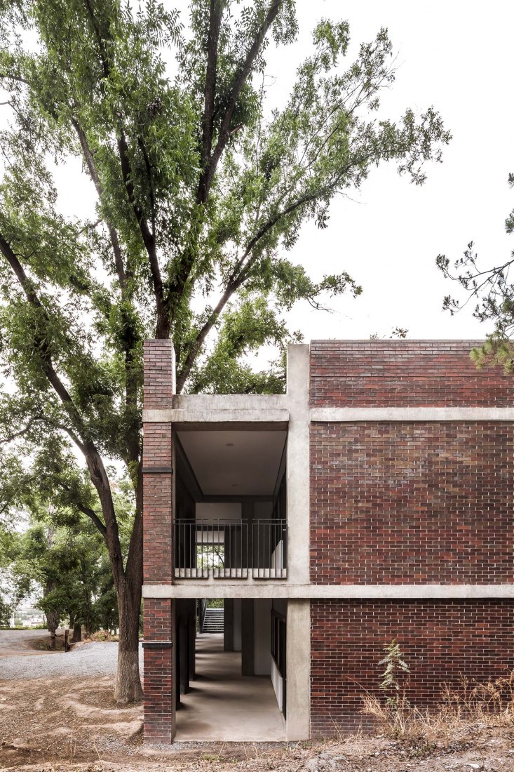 Universidad Carolina – Fase I por Manuel Martínez, Alejandro Madero y Yolanda Ceballos. Fotografía por César Bejar
