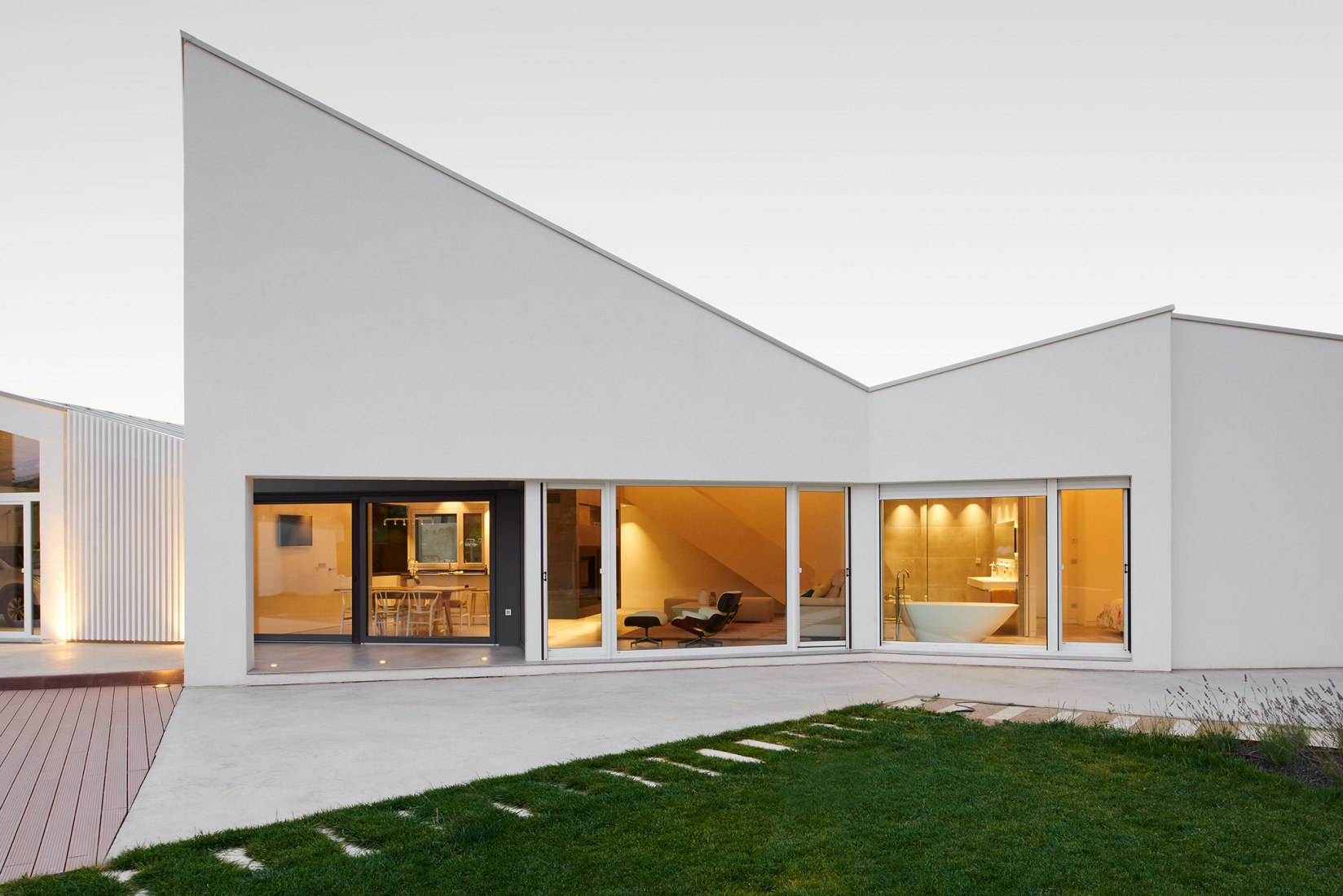Sisallete House by Tangram. Photograph by Iñaki Bergera