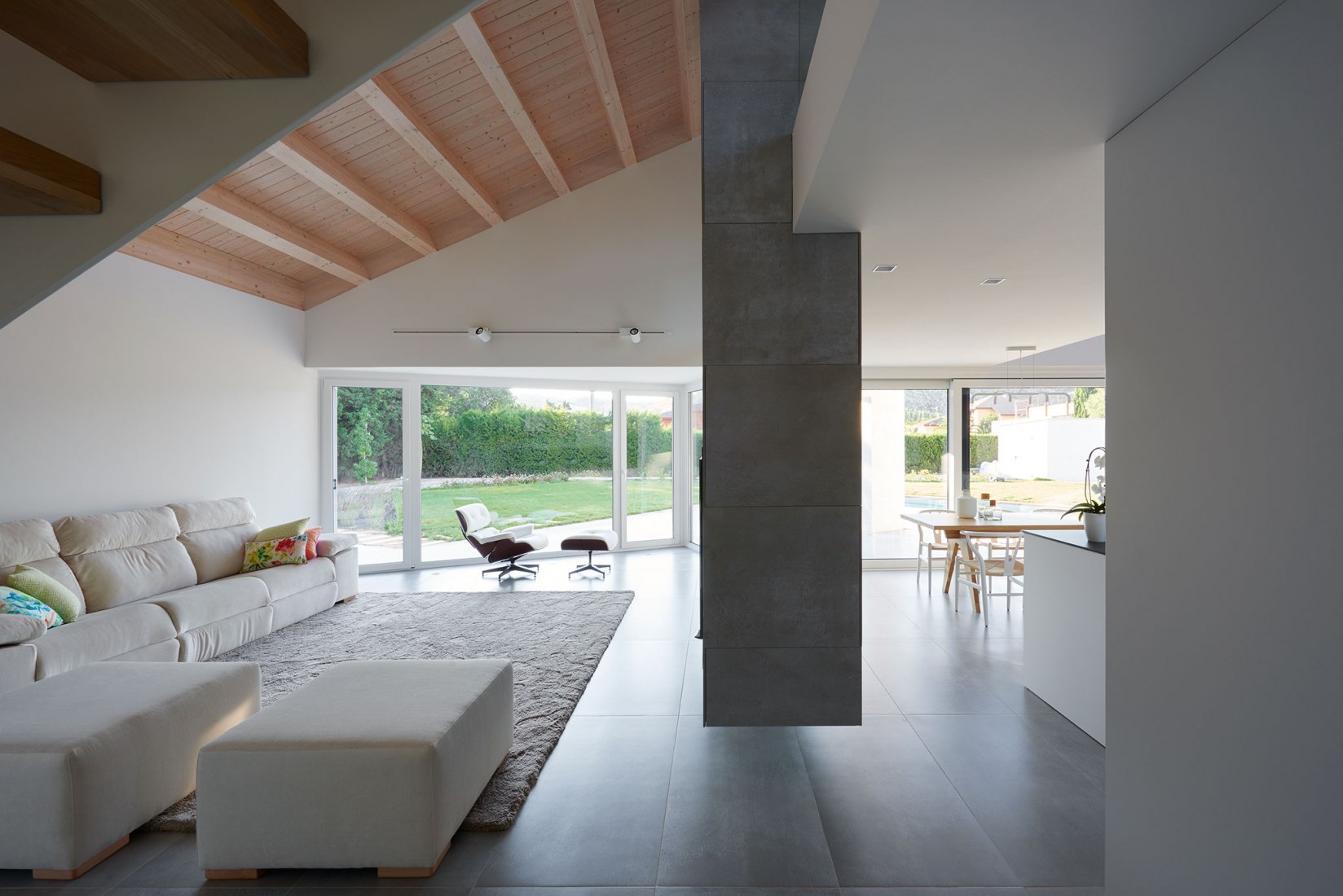 Sisallete House by Tangram. Photograph by Iñaki Bergera