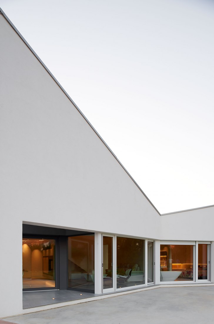 Sisallete House by Tangram. Photograph by Iñaki Bergera