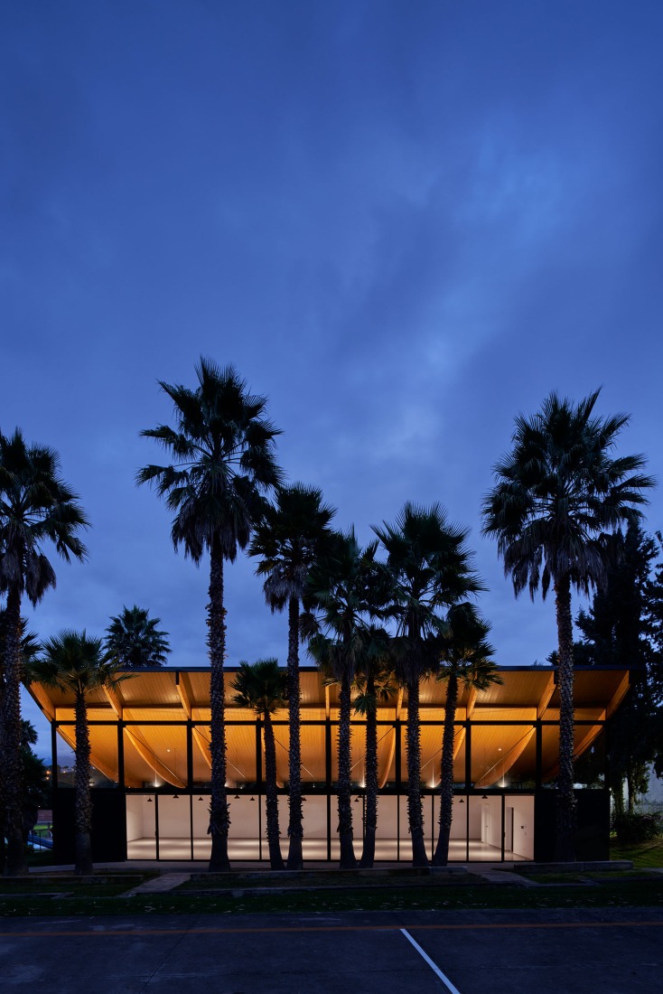 Deportivo pavilion by TEC Taller EC. Photograph by Paolo Caicedo.