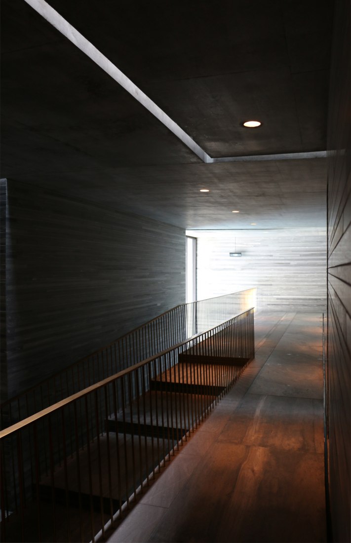 Vista interior. Las termas de Vals por Peter Zumthor. Fotografía © José Juan Barba.