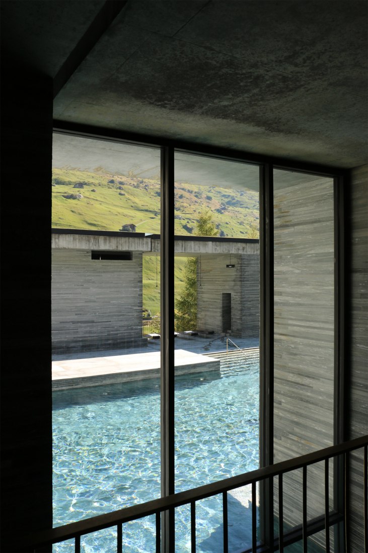 Vista interior. Las termas de Vals por Peter Zumthor. Fotografía © José Juan Barba.