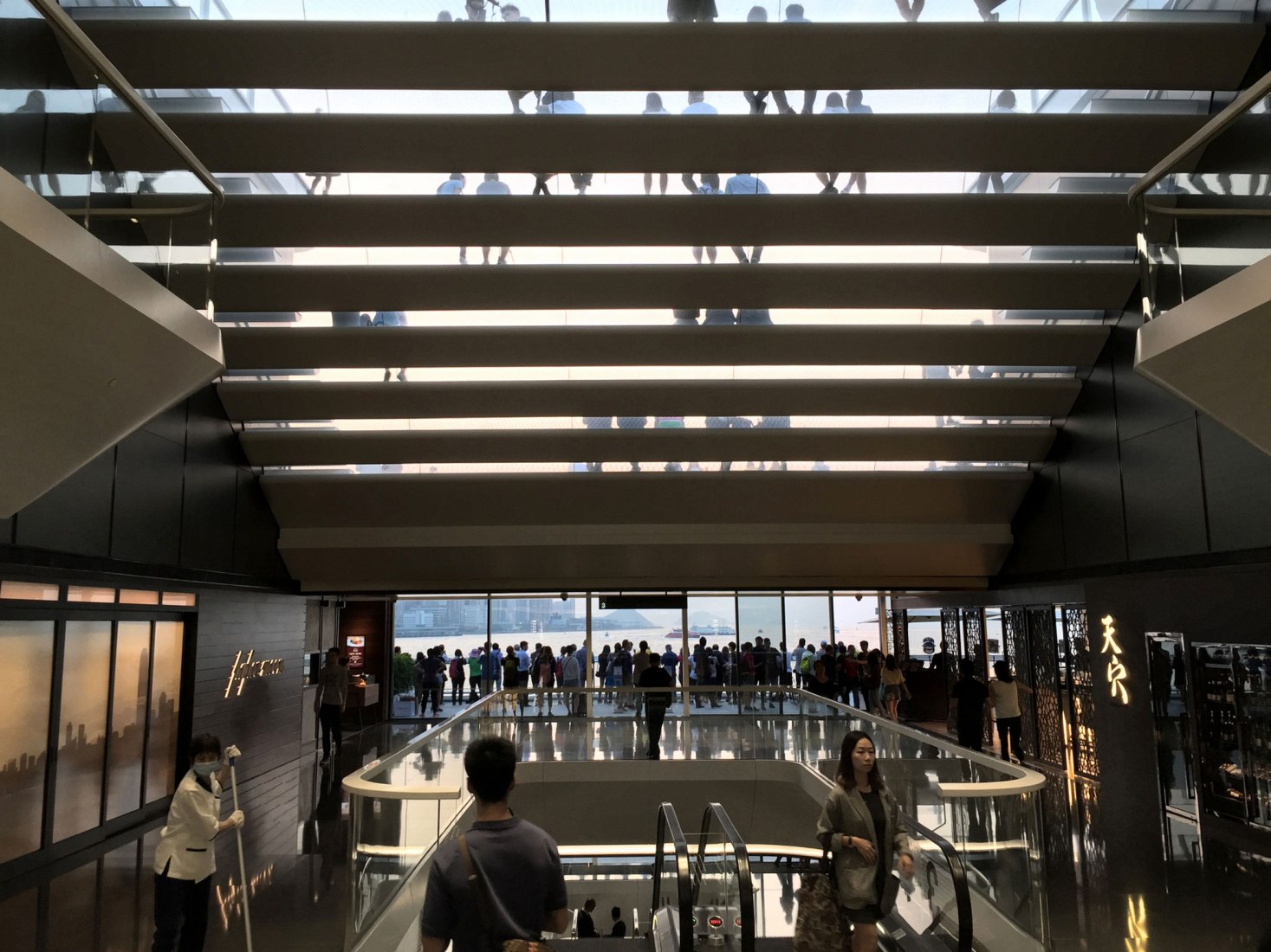 Ocean Terminal Extension por Foster + Partners. Imagen cortesía de Foster + Partners
