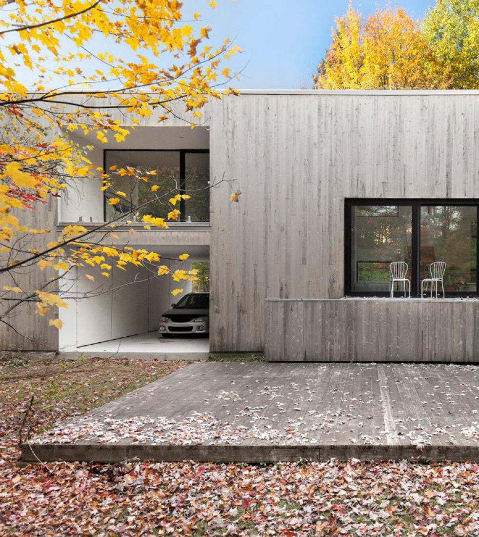 Imagen exterior de la Maison Terrebonne por la SHED architecture. Fotografía © Maxime Brouillet. 