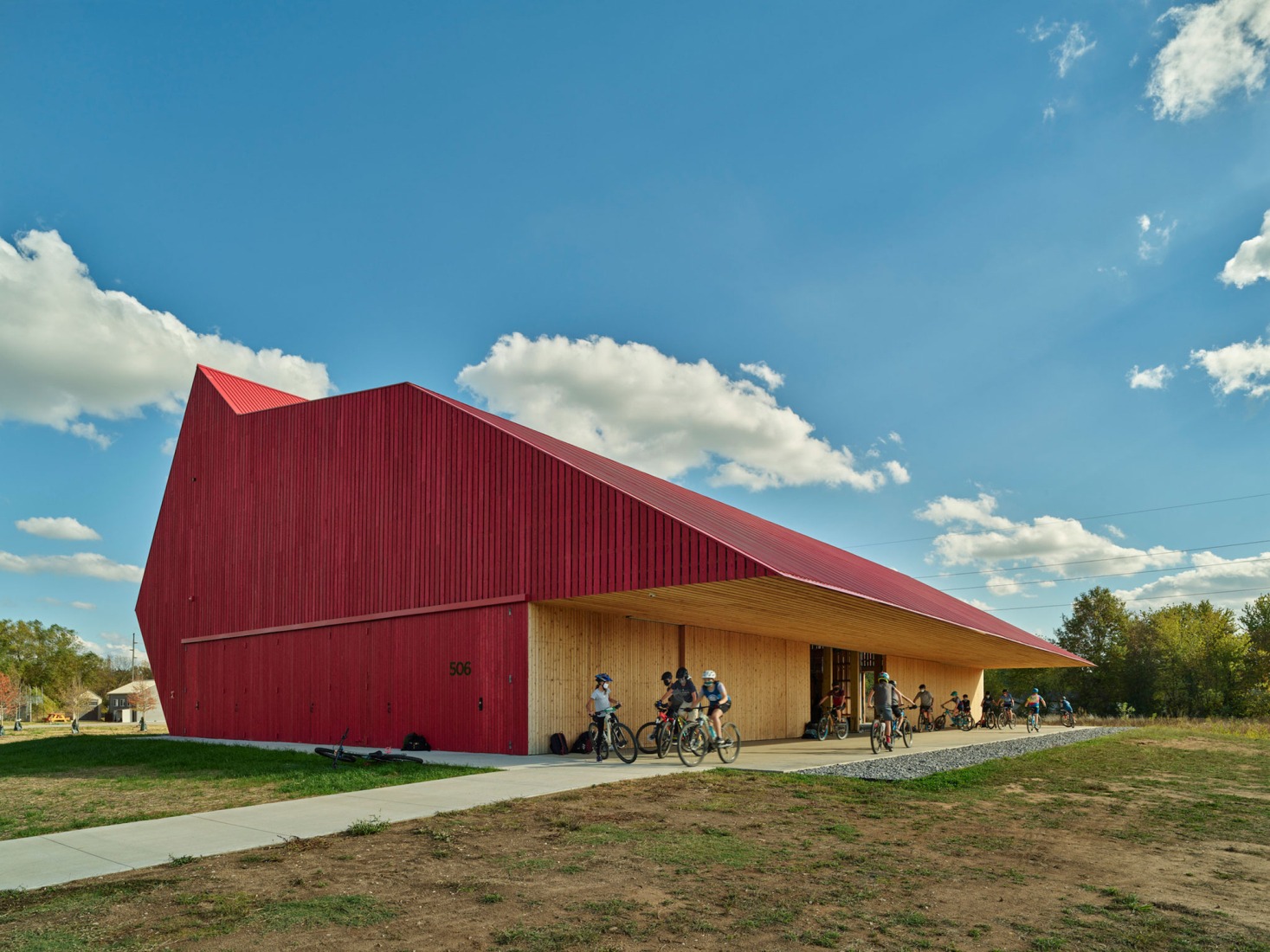 Escuela Thaden por Marlon Blackwell Architects. Fotografía por Timothy Hursley.