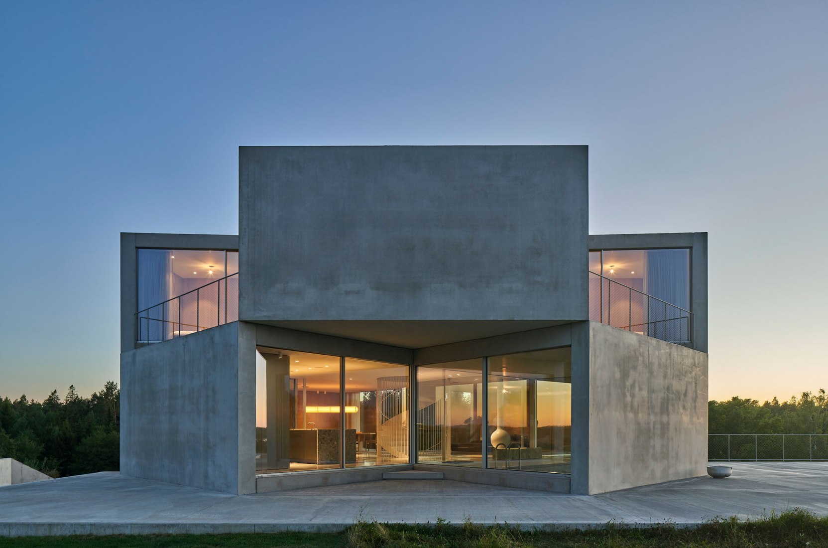 House on a Hill by Tham & Videgård Arkitekter. Photograph by Åke E:son Lindman