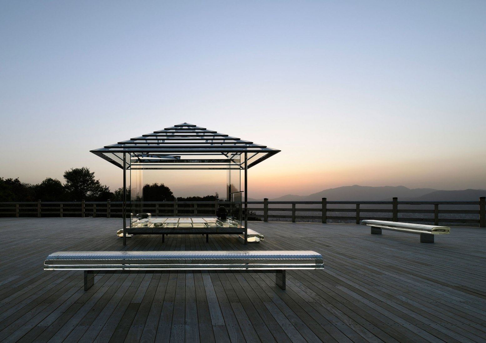 KOU-AN una casa del té en vidrio por Tokujin Yoshioka. Fotografía © Yasutake Kondo