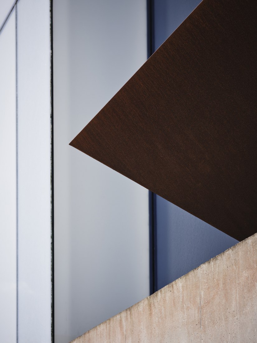 ‘i see Earth’ building and ground 1991-2021 by Tom dePaor, installation. Photograph by Ros Kavanagh, courtesy of VISUAL, Carlow