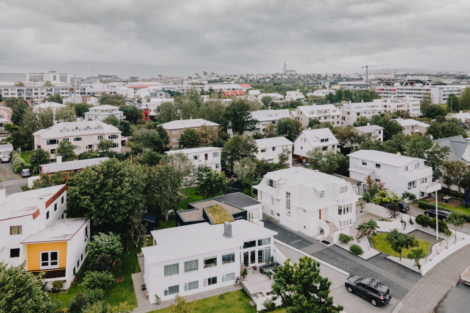 Ægisíða 44 por Trípólí Architects. Fotografía por Studio CAPN.