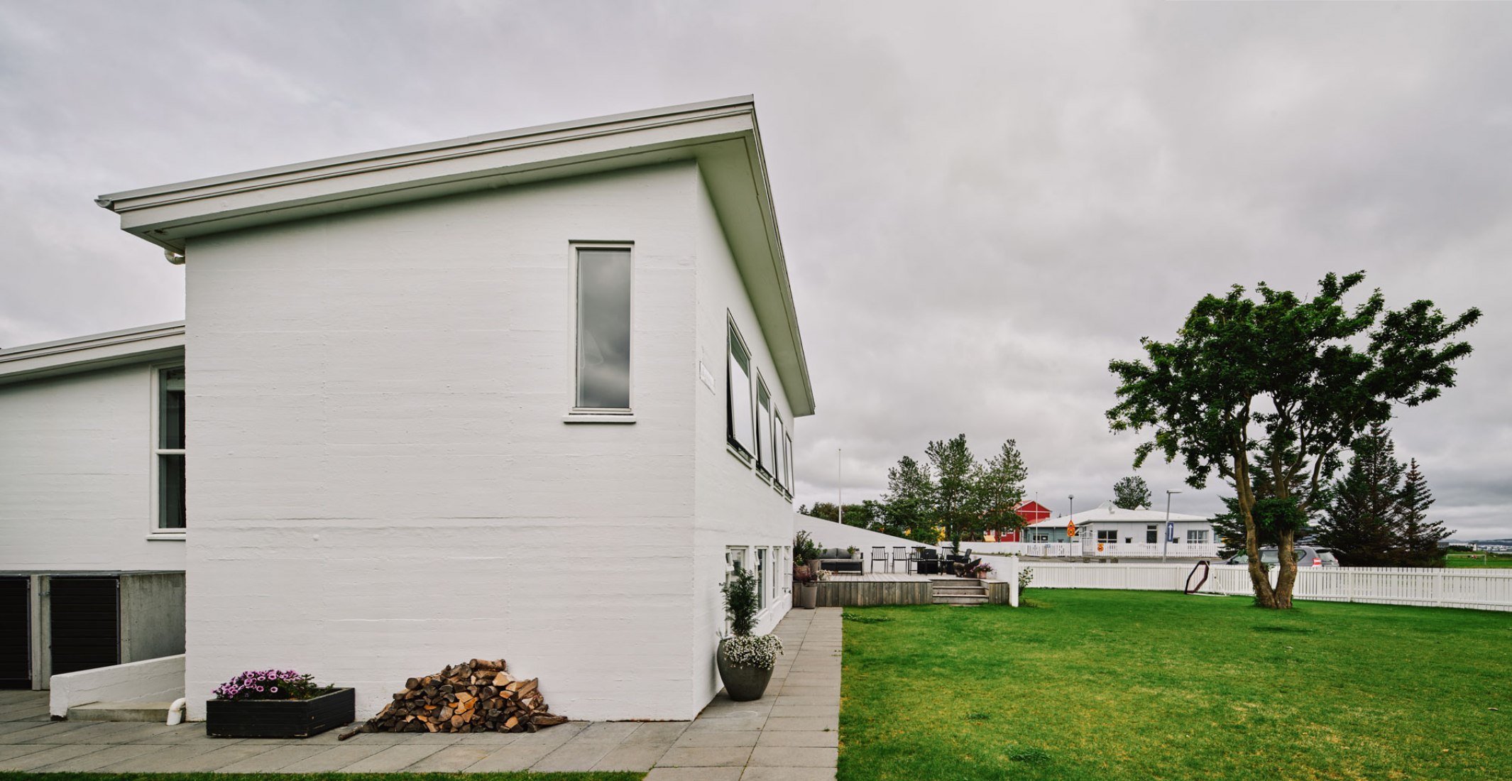 Ægisíða 44 por Trípólí Architects. Fotografía por Studio CAPN.