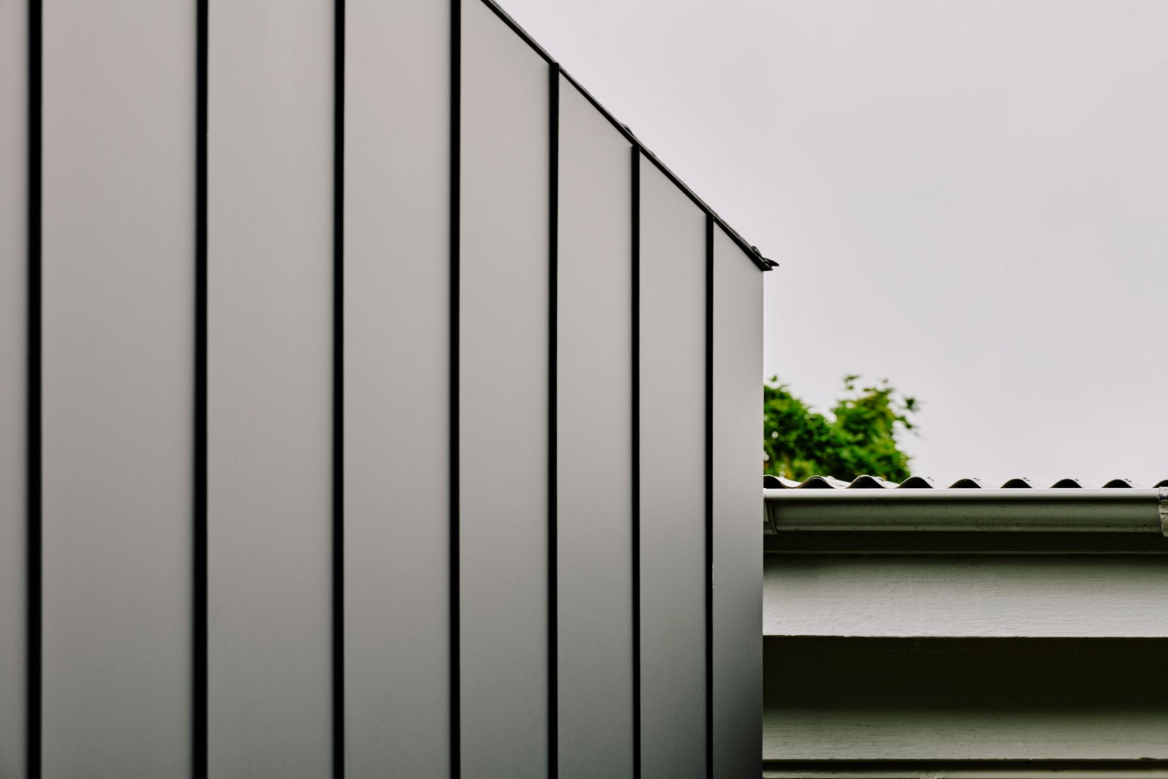 Ægisíða 44 por Trípólí Architects. Fotografía por Studio CAPN.