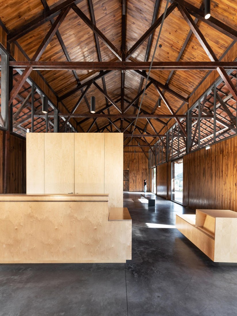 Centro de Interpretación del Valle del TUA por Rosmaninho+Azevedo Architects. Fotografía por Luis Ferreira Alves