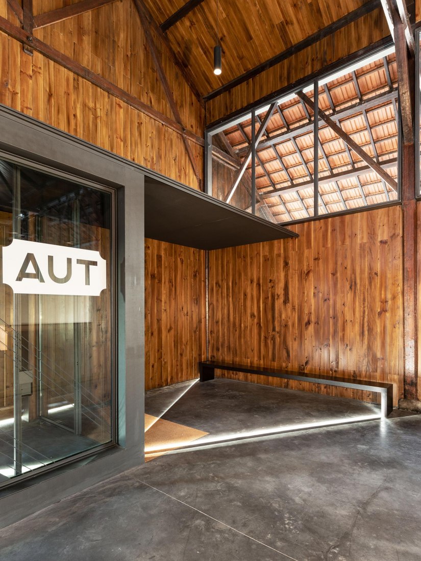 Centro de Interpretación del Valle del TUA por Rosmaninho+Azevedo Architects. Fotografía por Luis Ferreira Alves