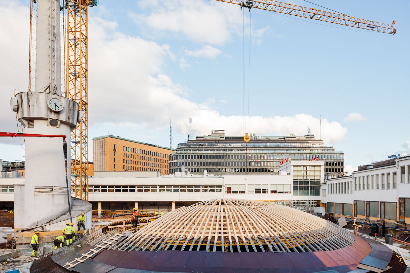 Construction view. Amos Rex by JKMM Architects. Photograph by Tuomas Uusheimo