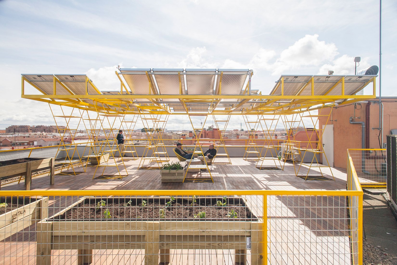 Mares de Madrid: Procesos espaciales resilientes por Estudio SIC - Todo por la praxis TXP