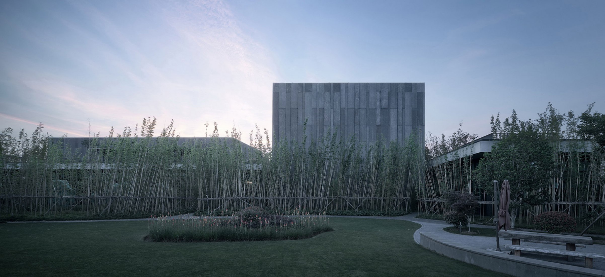 View from West. Cyrus Tang Foundation Center by UAD. Photograph by Zhao Qiang