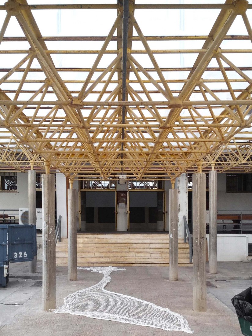 Building process. Smart tree by UMA, AQ8 Arquitectura, Marinauno Arquitectos. Photograph by Juan Manuel Sánchez La Chica