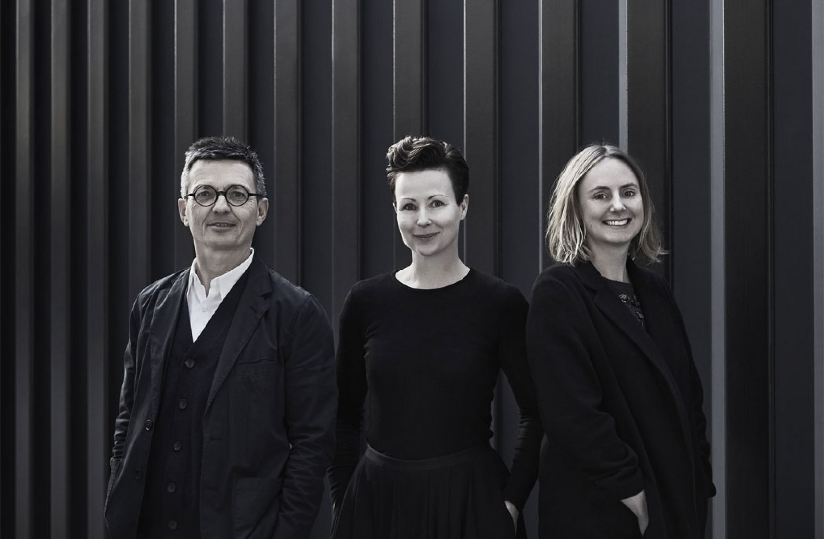 Louise Wright y Mauro Baracco (Baracco+Wright Architects) con Linda Tegg. Fotografía © Sharyn Cairns
