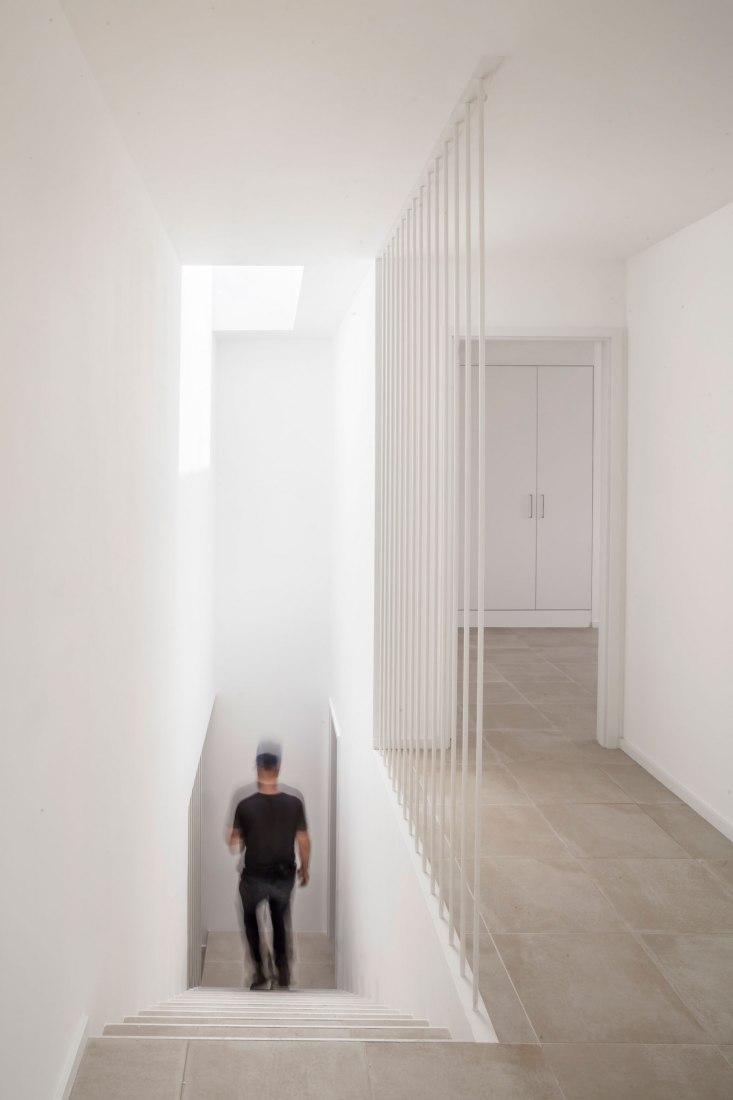 Villa Catwalk por Nomo Studio. Fotografía por Adrià Goula.