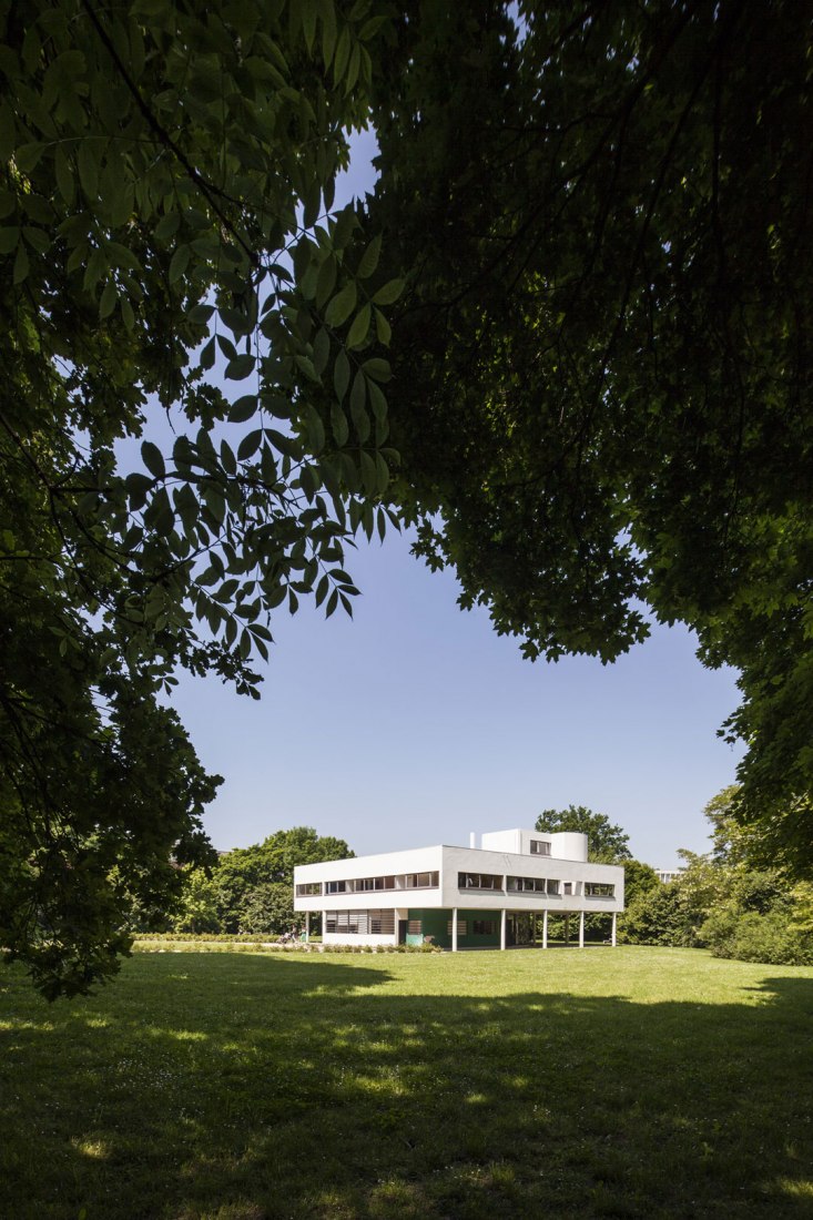 Villa Savoye, Le Corbusier's machine of inhabit | METALOCUS