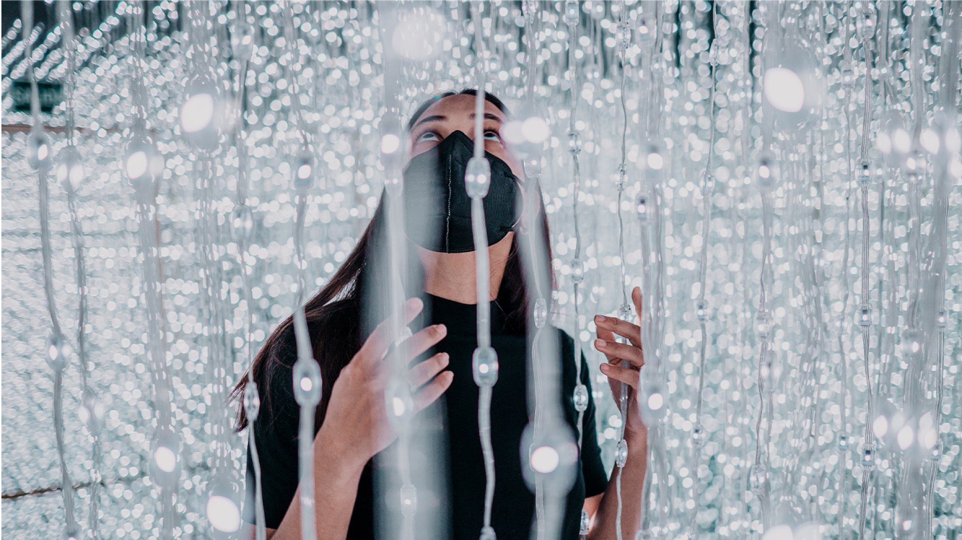 Three-dimensional time wrap by Vitamin Studio. Photograph by Oscar Rivero