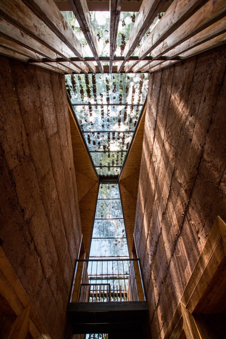 Post-Earthquake Reconstruction Project in Guangming Village by The Chinese University of Hong Kong & Kunming University of Science and Technology. Image Courtesy of World Architecture Festival