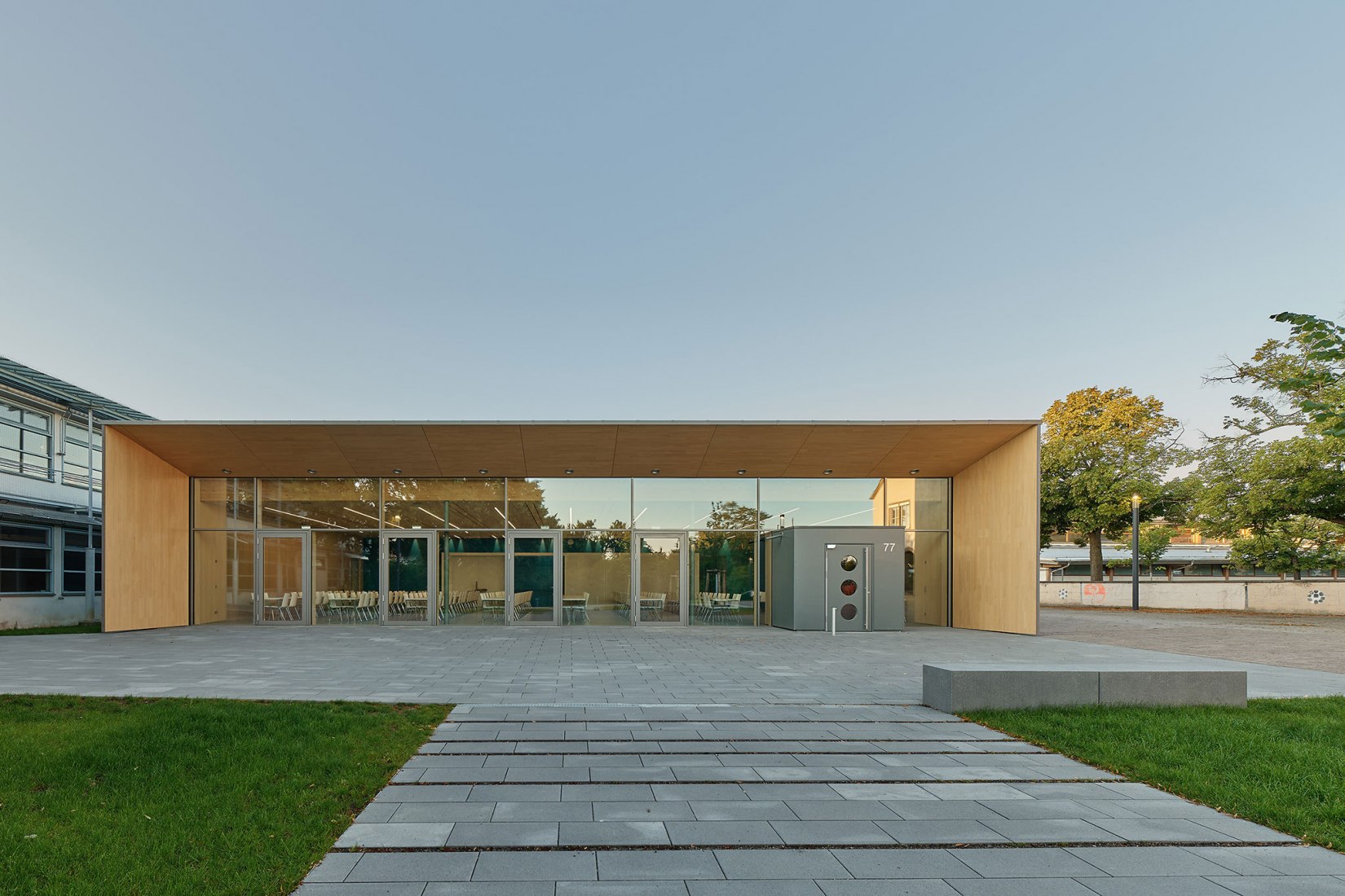Canteen of the Wolfbusch School by Walter Huber Architekten.  Photograph by Zooey Braun.
