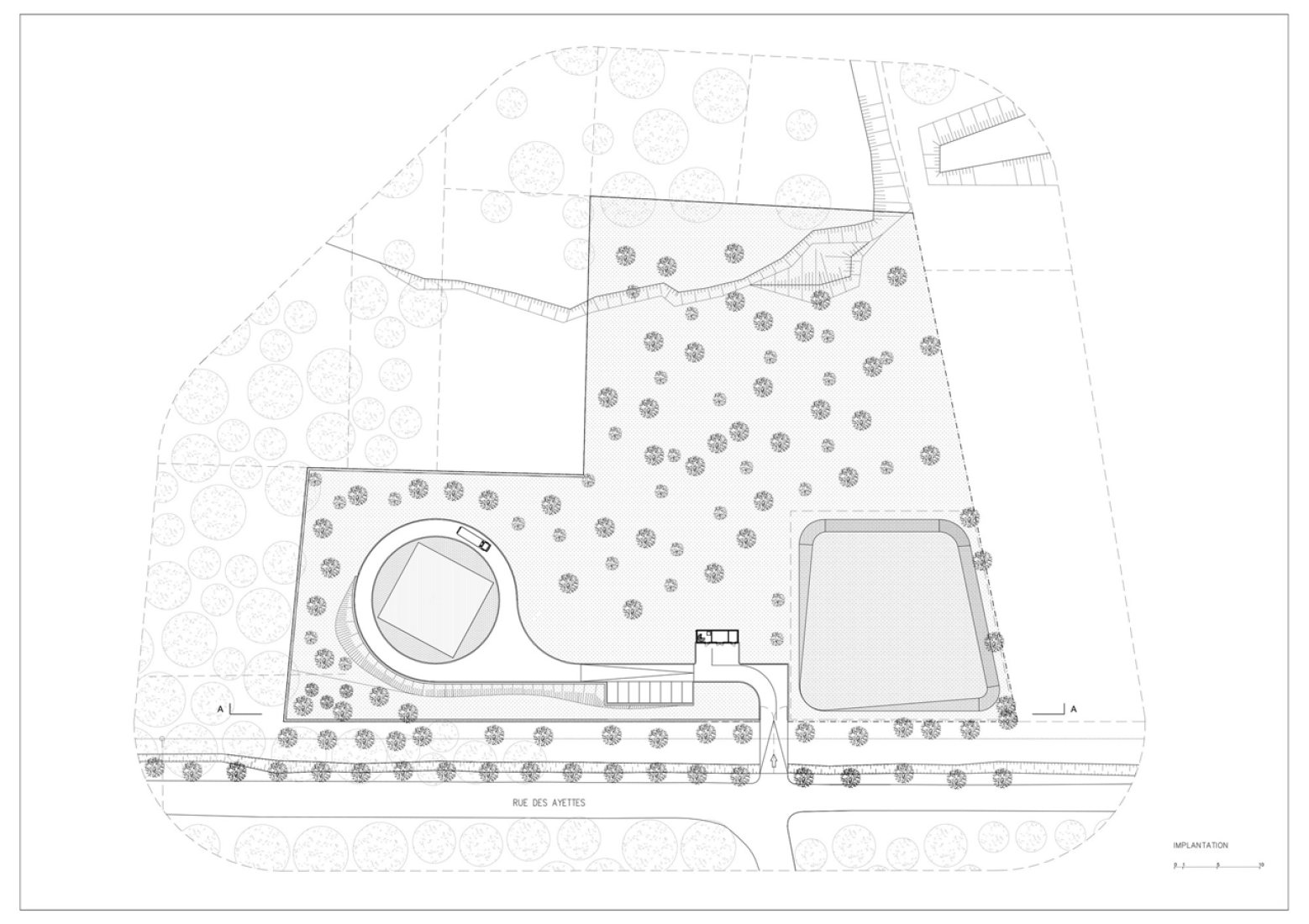 Planta. Torre de Agua de Ghlin / Chateau d'eau por V+. 