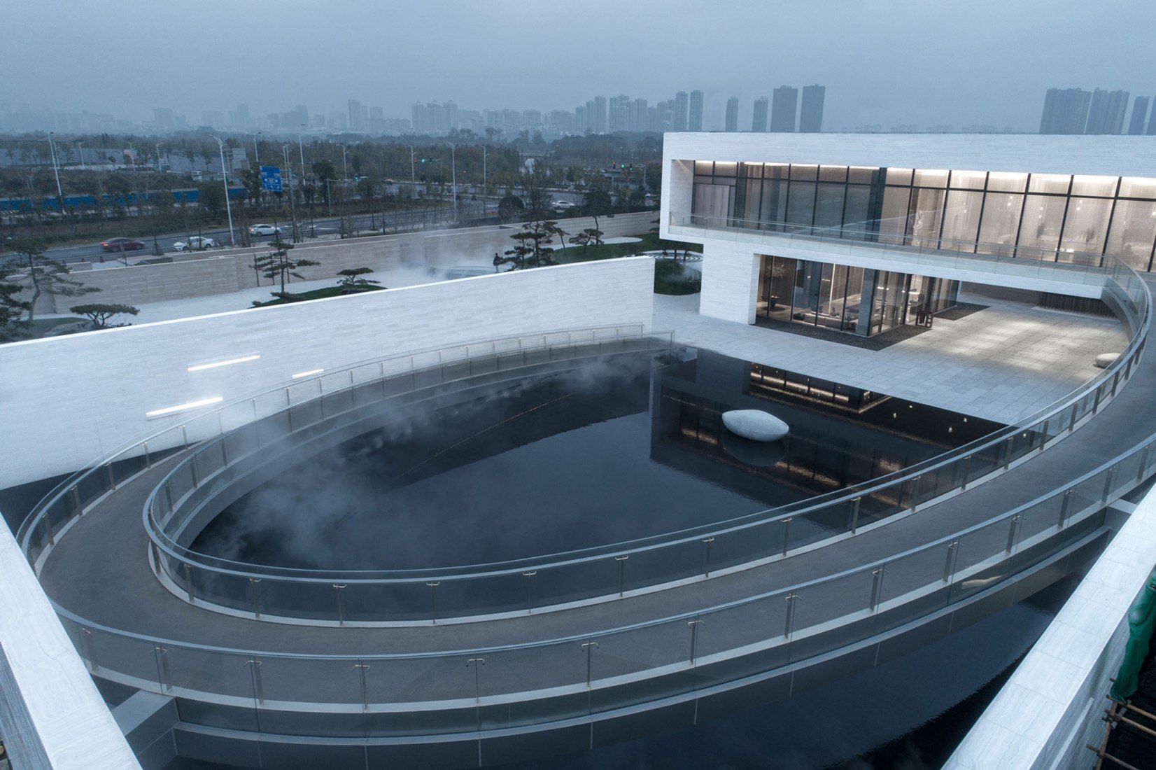 Waterfront Art Gallery por Lacime Architects. Fotografía por XingzhiArchitecture.