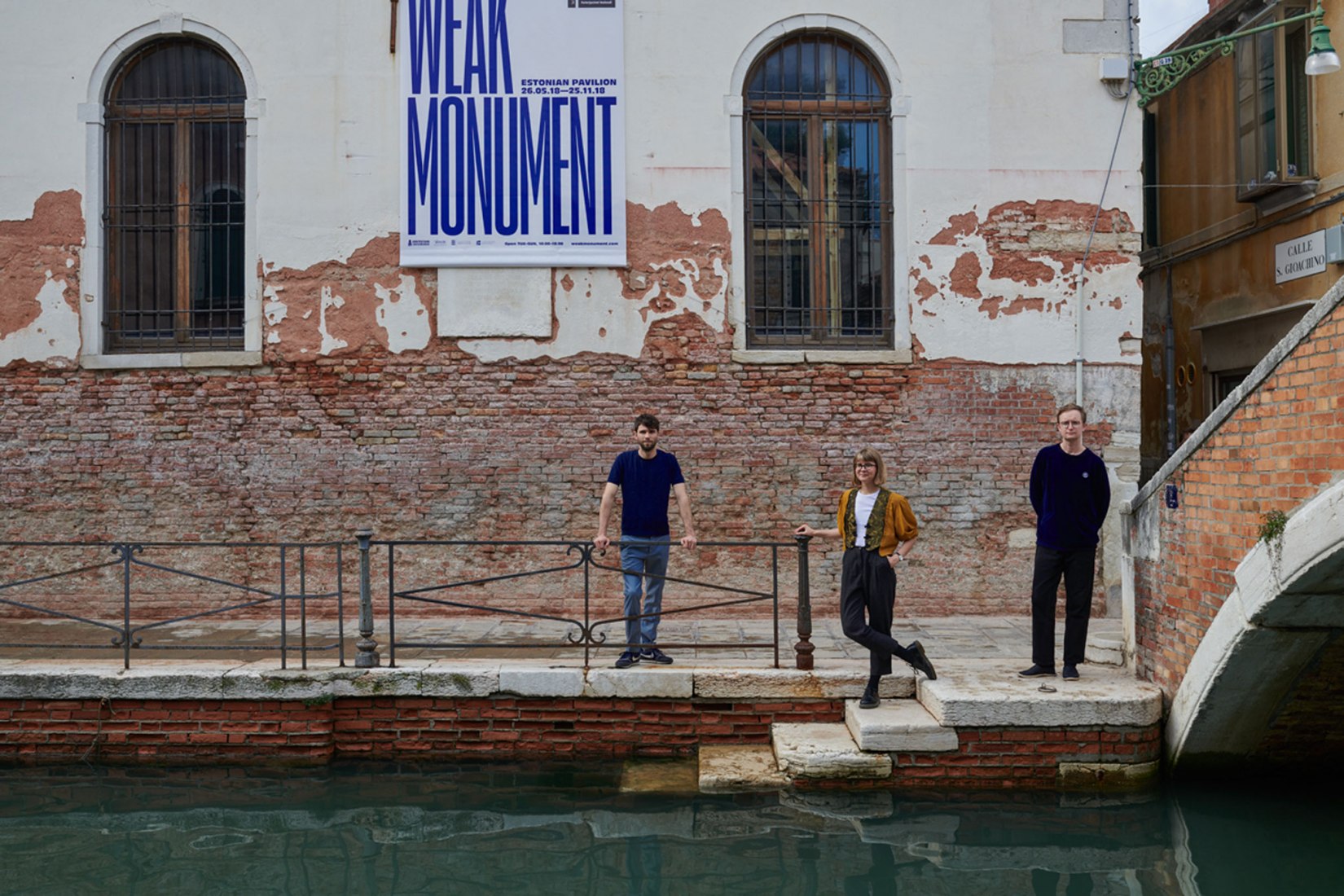 Entrance. Weak Monument. Estonian Pavilion at the 16th Biennale Architettura di Venezia 2018. Photography by Tõnu Tunnel