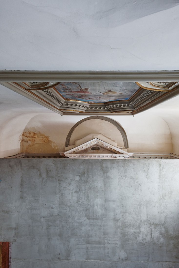 Wall altar. Weak Monument. Estonian Pavilion at the 16th Biennale Architettura di Venezia 2018. Photography by Tõnu Tunnel