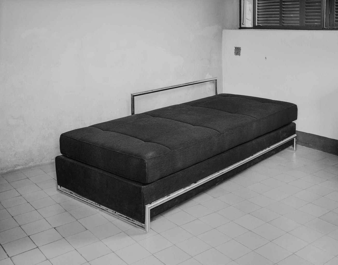La casa E1027, sillón diseñado por Eileen Gray. Welcome to the Teknival © Kasper Akhøj, Imagen cortesía de Ivorypress