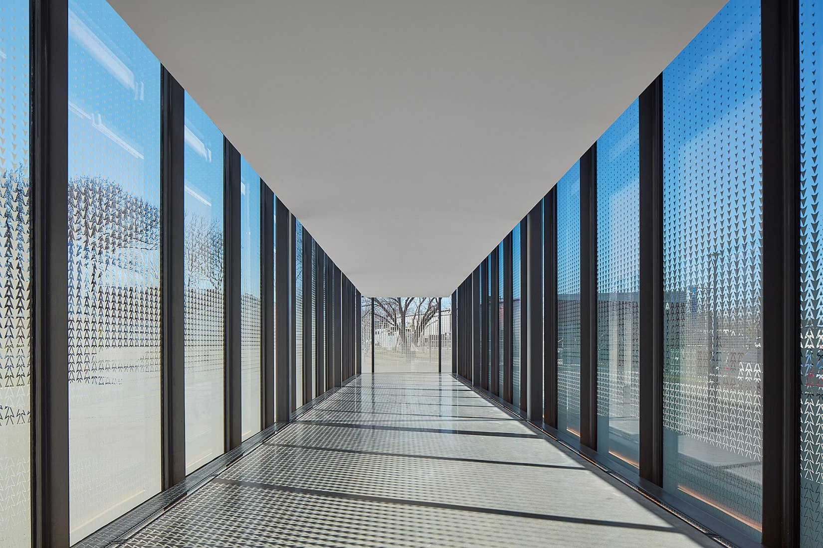 The Momentary por Wheeler Kearns Architects. Fotografía por Tom Harris