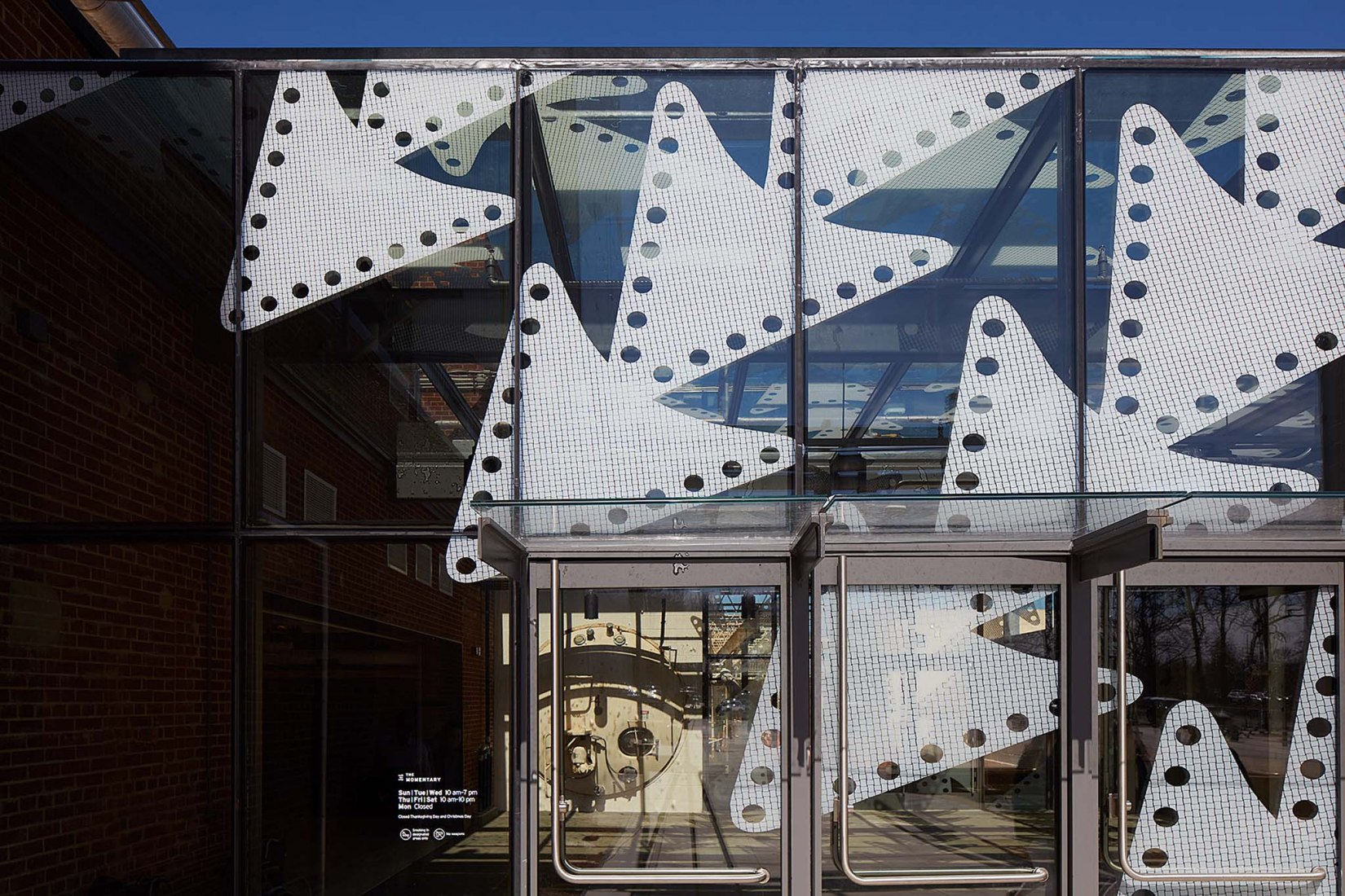 The Momentary por Wheeler Kearns Architects. Fotografía por Tom Harris