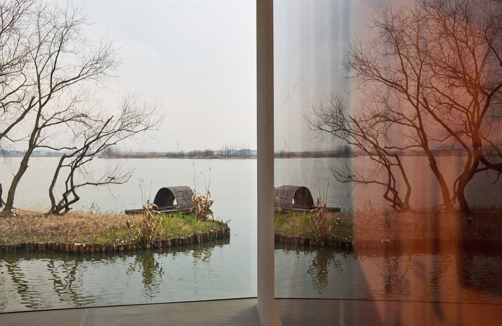 Hotel Boatyard por GOA y WJ STUDIO. Fotografía por Zhu Hai.